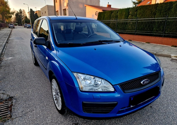 Ford Focus cena 11900 przebieg: 204000, rok produkcji 2006 z Radom małe 667